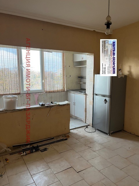 Продава 2-СТАЕН в град Пазарджик, Окръжна болница