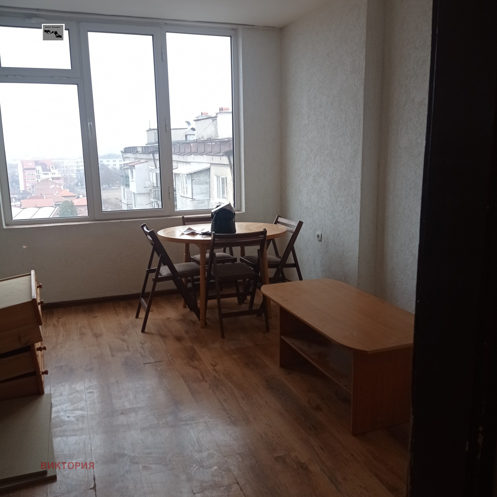 Продава 2-СТАЕН в град Пазарджик, Устрем