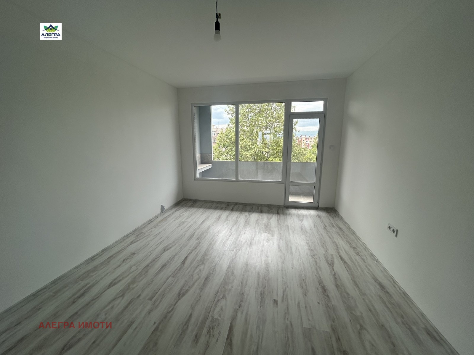 Продава 3-СТАЕН в град Пазарджик, Запад