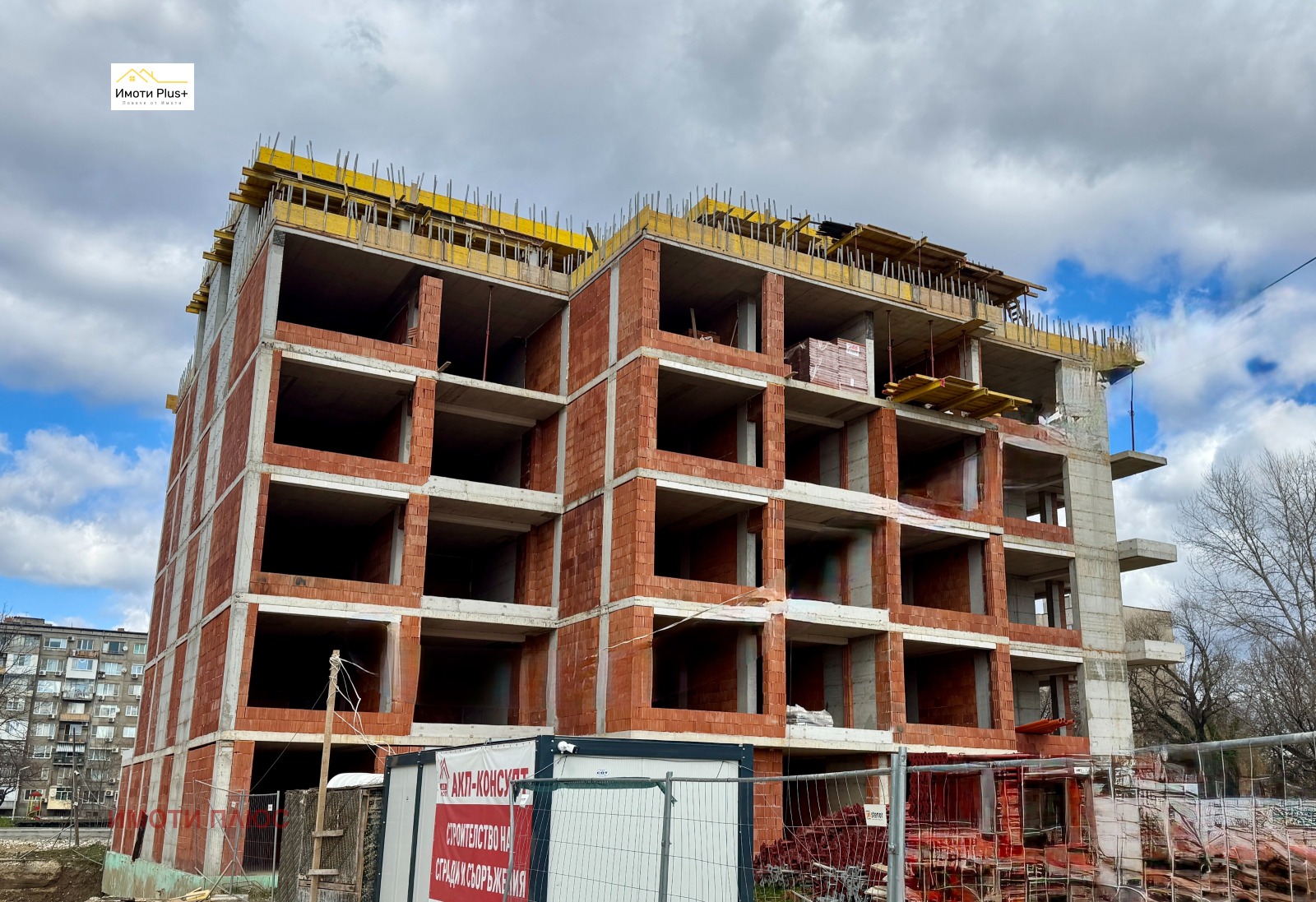 Продава 3-СТАЕН в град Пазарджик, Окръжна болница