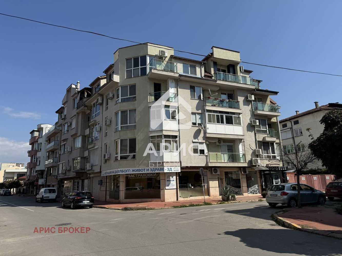 Продава 3-СТАЕН в град Пазарджик, Център