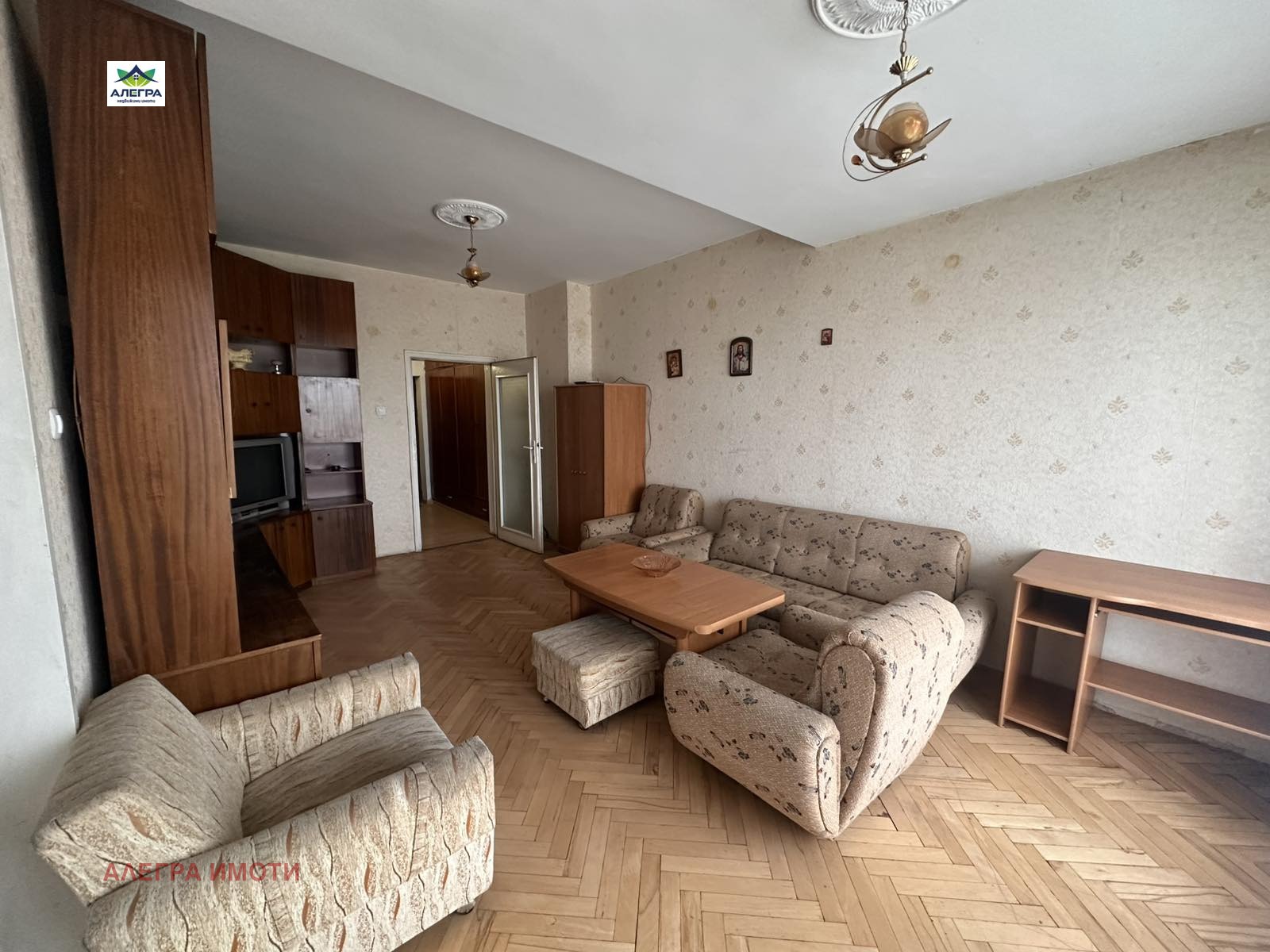 Продава 3-СТАЕН в град Пазарджик, Център