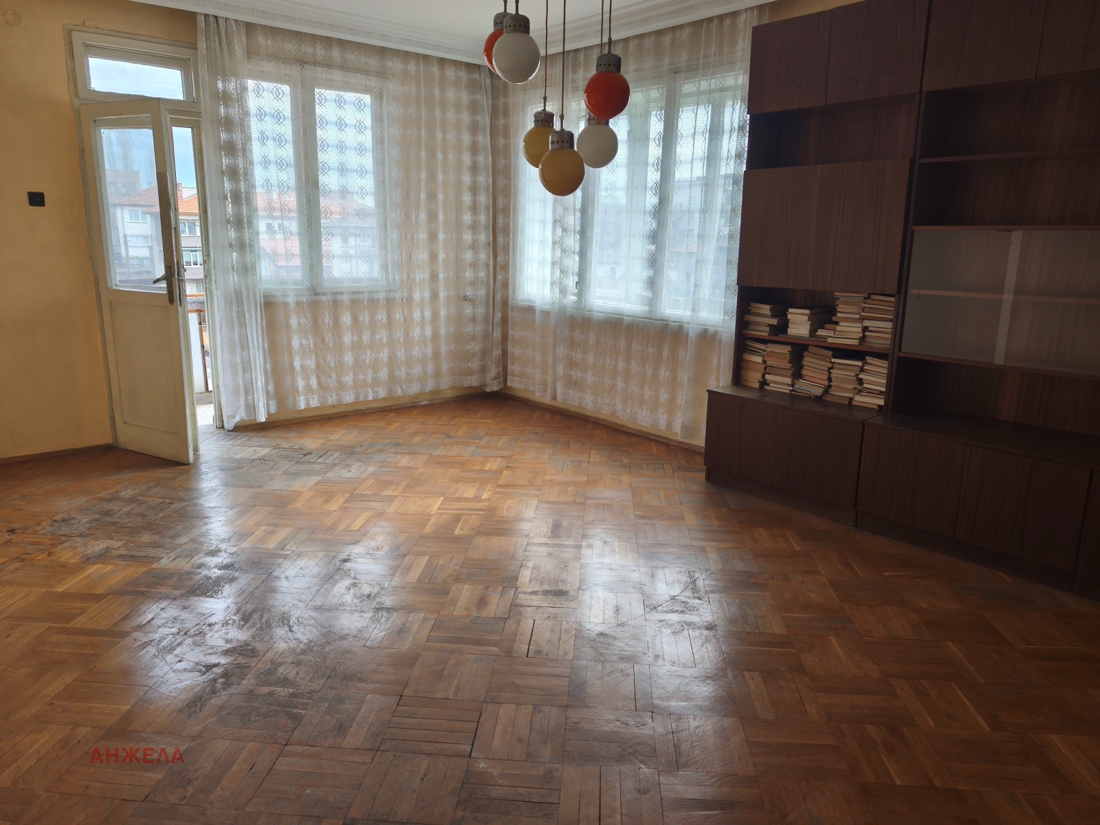 Продава 4-СТАЕН в град Пазарджик, Център