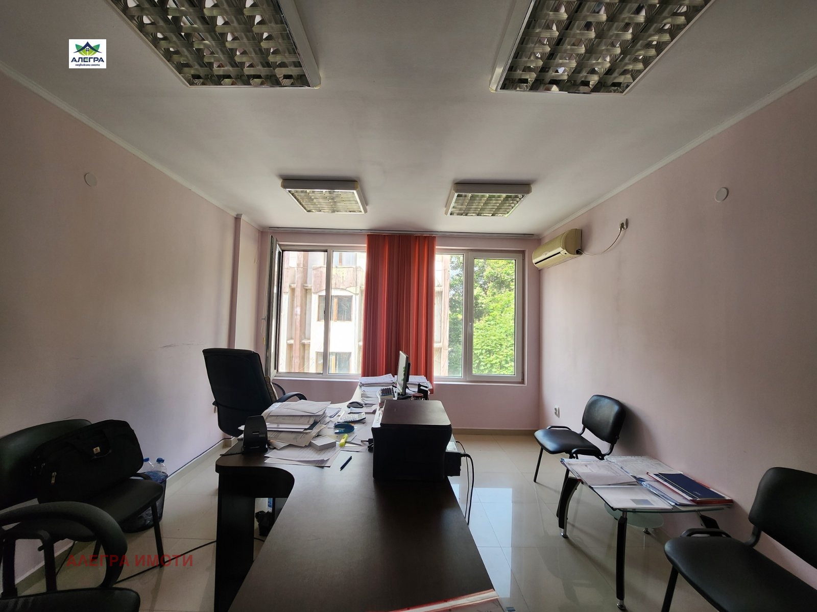 Продава ОФИС в град Пазарджик, Идеален център