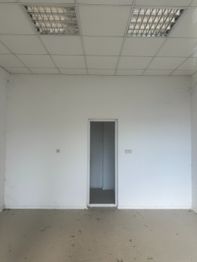 Продава ОФИС в град Пазарджик, Център