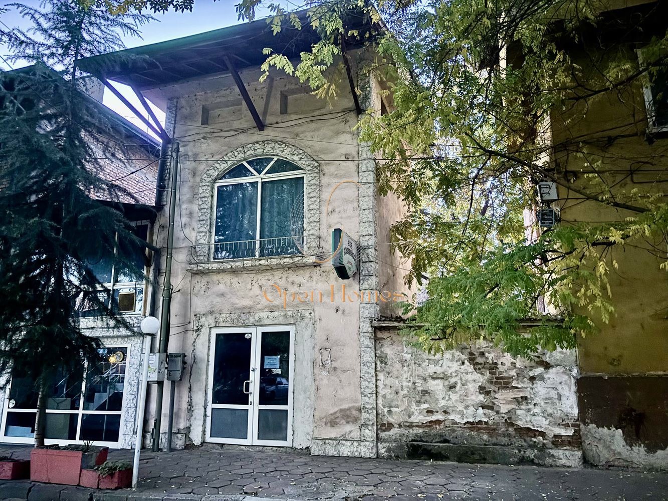 Продава МАГАЗИН в град Пазарджик, Център
