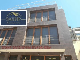 Продава ХОТЕЛ в град Пазарджик, Изток